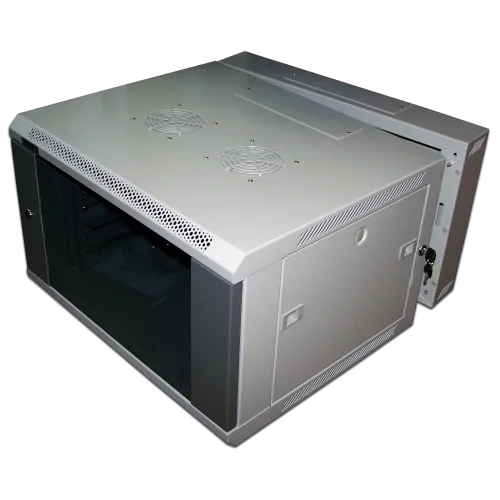 Шкаф настенный LANMASTER 19" серии Pro
